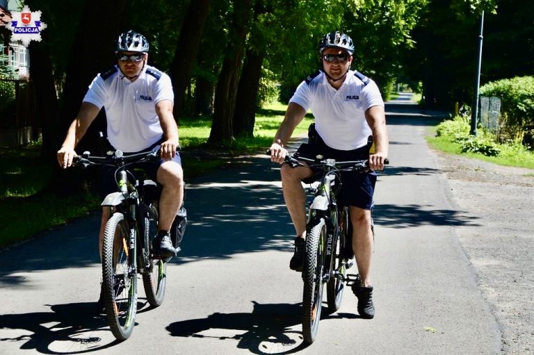 Policjanci przesiedli się na rowery