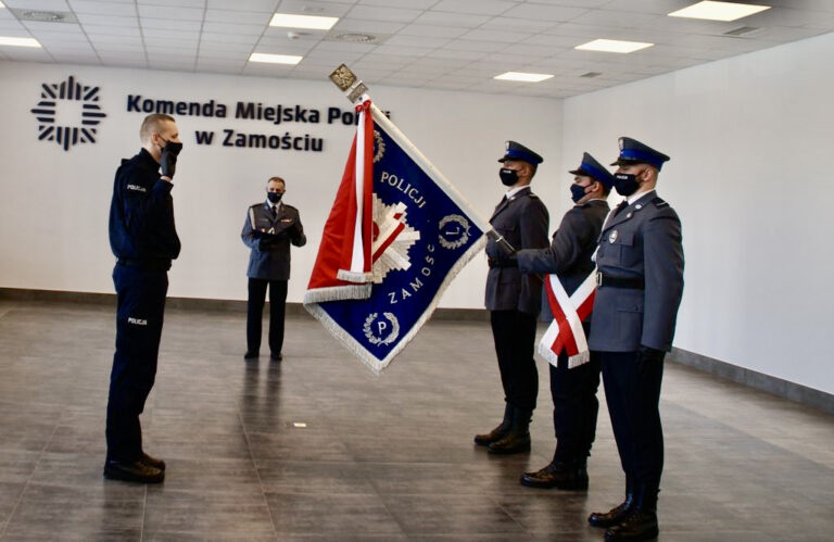 Mamy w Zamościu kolejnego nowego policjanta