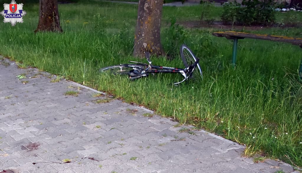 361 243288 2 Potrącił ją nietrzeźwy rowerzysta w czasie wyprzedzania.